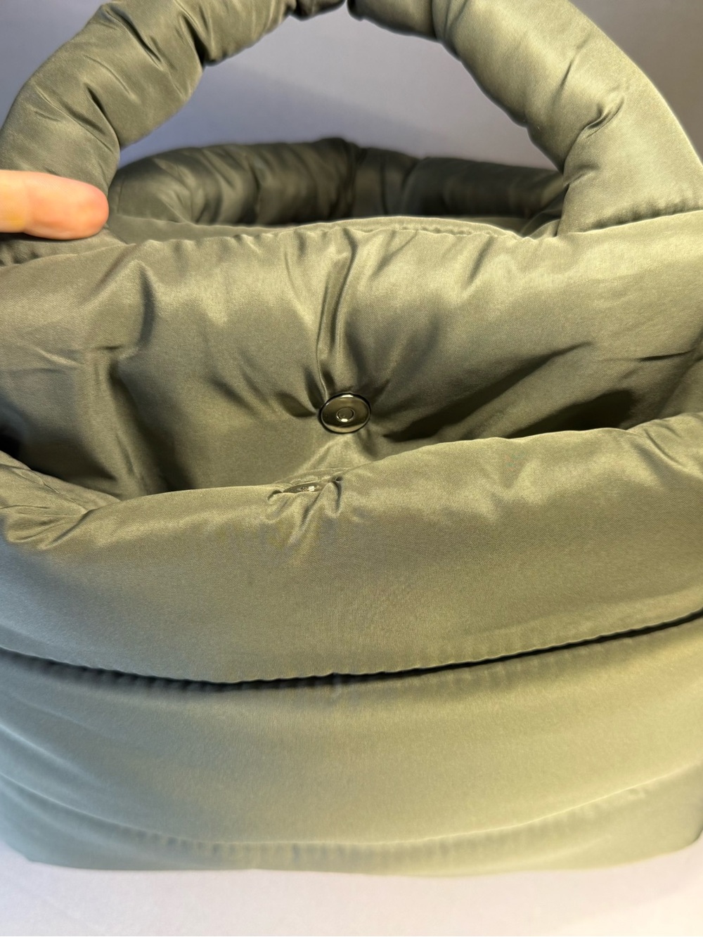 Wilo Quilted Puffer Shoulder Bag in Sage Green - Picture 7 of 10
